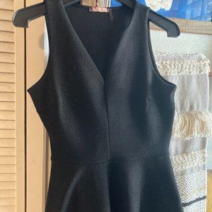 Black Sparkly Pendulum Top